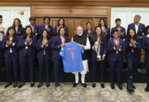 PM Modi Meets India’s World Cup-Winning Women’s Cricket Team; Hails Their ‘Inspiring’ Victory PM Modi Meets India’s World Cup-Winning Women’s Cricket Team